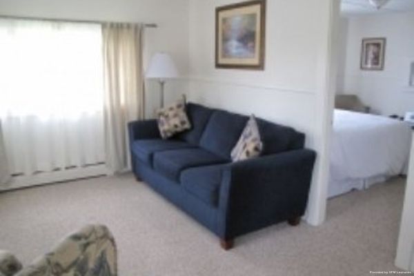 Baits Motel (Searsport)
